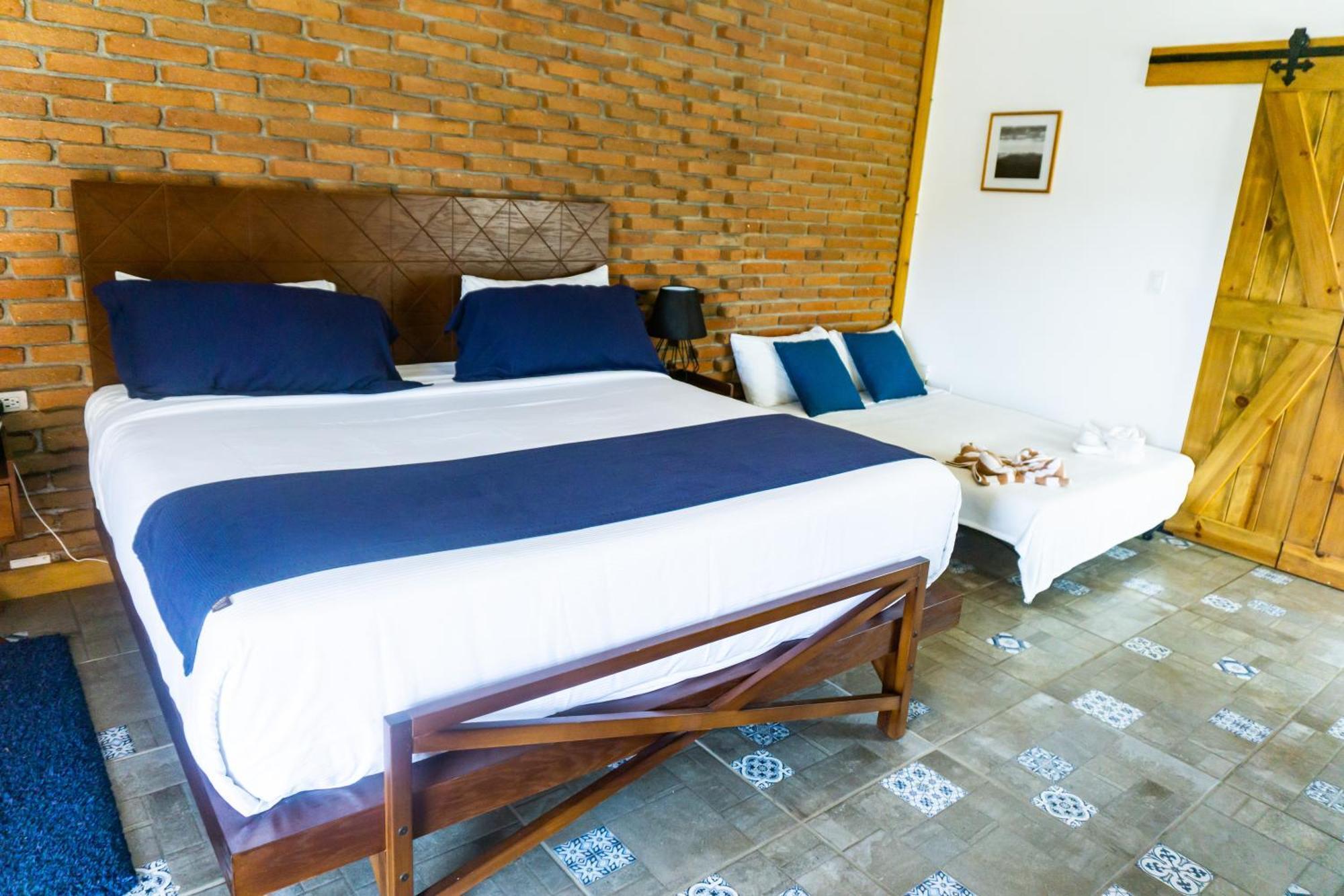 Ojo Azul Resort Valle de Guadalupe Buitenkant foto